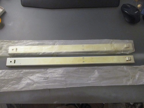 Nos vtg snap tool box - on,