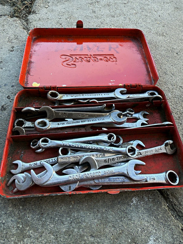 Snap vintage red metal - snap-on,