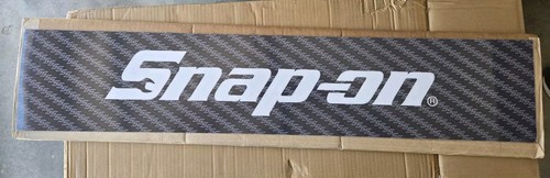 Snap tool box logo - on, emblem